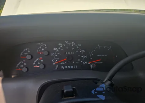 2000 Ford F350 Super Duty z USA, uszkodzony, nr VIN 1FTWW33F1YED97517